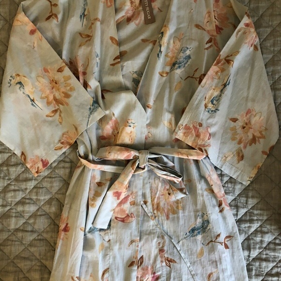 Plum Pretty Sugar Kimono / robe / dressing gown Viviette Encounters A Lark - Picture 9 of 15